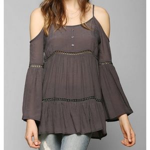 Urban Outfitters | Gray Boho Cold-Shoulder Top